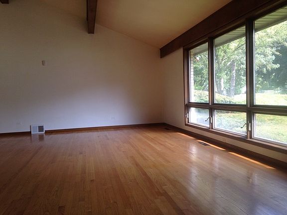 2nd image of 8544 Cedar St