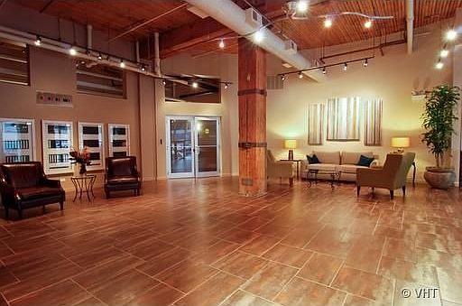 2nd image of 360 W Illinois St APT 426