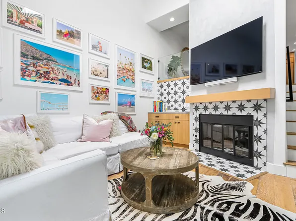 14 Bermuda Ct, Manhattan Beach, CA 90266