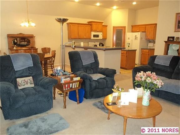 3rd image of 21577 E 40th St S