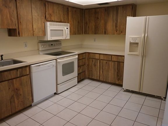 Large Kitchen