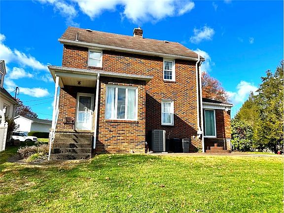 4th image of 3500 Elwood Ave