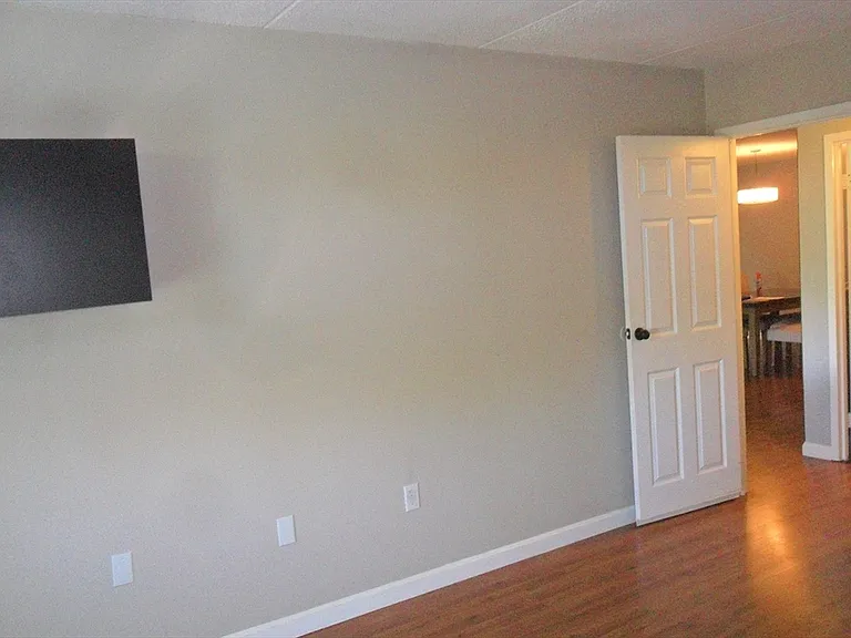1550 Worcester Rd #528 — Photo 9