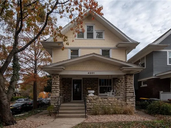 4201 Holly St, Kansas City, MO 64111