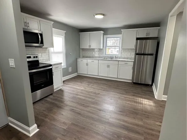 115 Willow St #2, Meriden, CT 06450