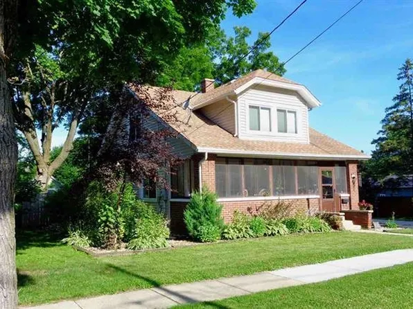 712 Doty St, Edgerton, WI 53534