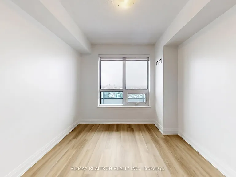 7890 Bathurst St #2505 — Photo 26