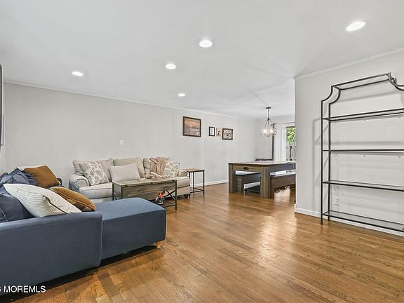 2nd image of 13 Flamingo Drive