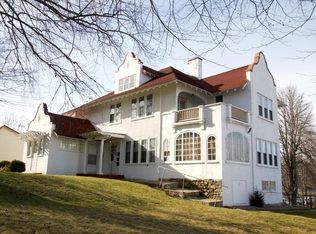 47 Heywood St, Worcester, MA 01604