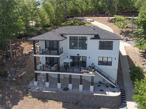 5th image of 809 Sweetwater Dr