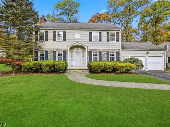 105 Tennyson Dr, Millburn Twp., NJ 07078