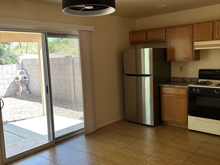 3176 W Treece Way — Photo 4