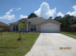 1962 SW Taurus Ln, Pt Saint Lucie, FL 34953