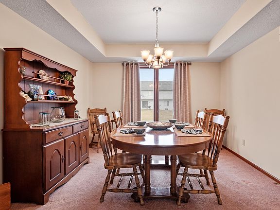 5th image of 8027 Weeping Willow Ct
