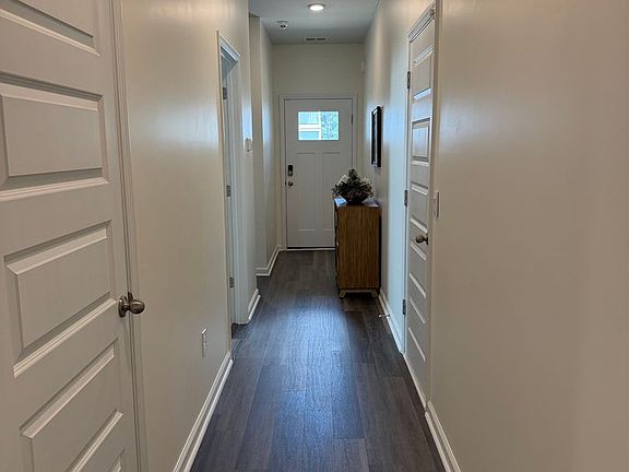 2nd image of 262 Holiday St