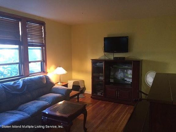3rd image of 150 Bard Ave APT 17A