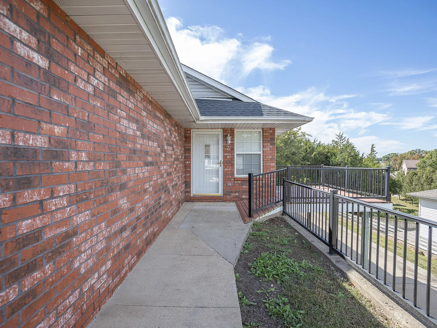 609 Doe Run - B — Photo 4