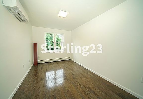 5th image of 19-20 Ditmars Blvd #2