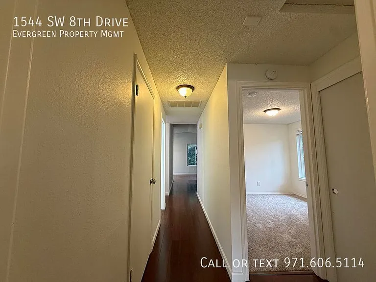 1544 SW 8th Dr — Photo 17