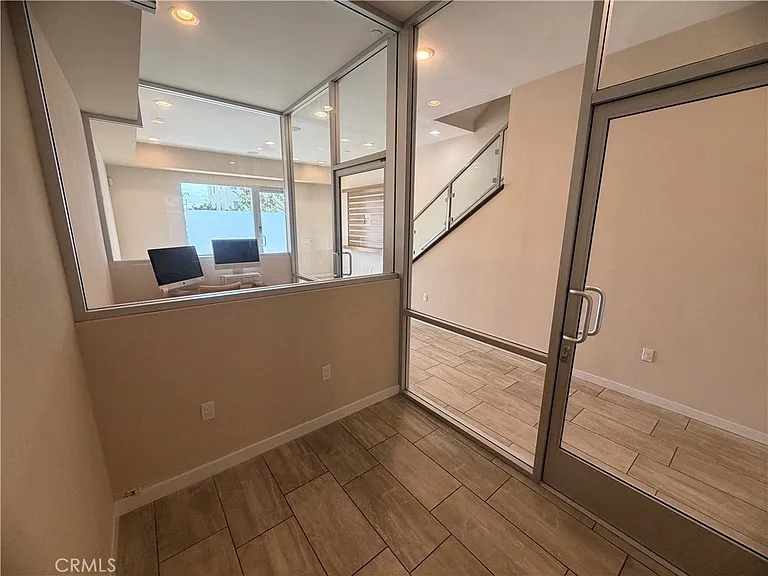 1508 W Artesia Sq #B — Photo 26