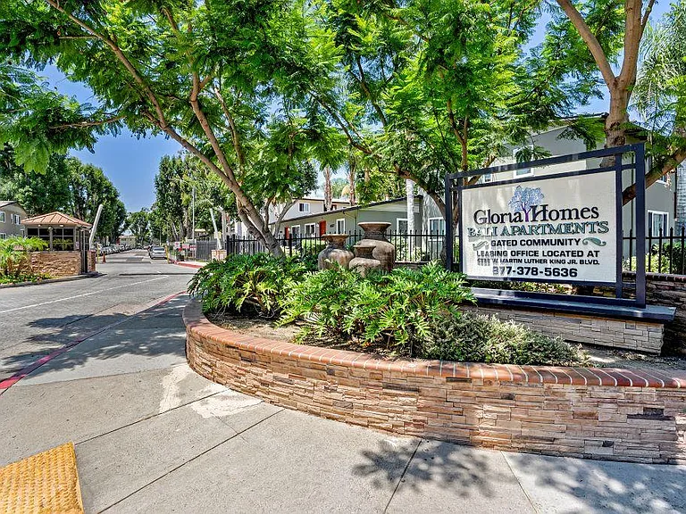 Gloria Homes Apartments — Photo 25