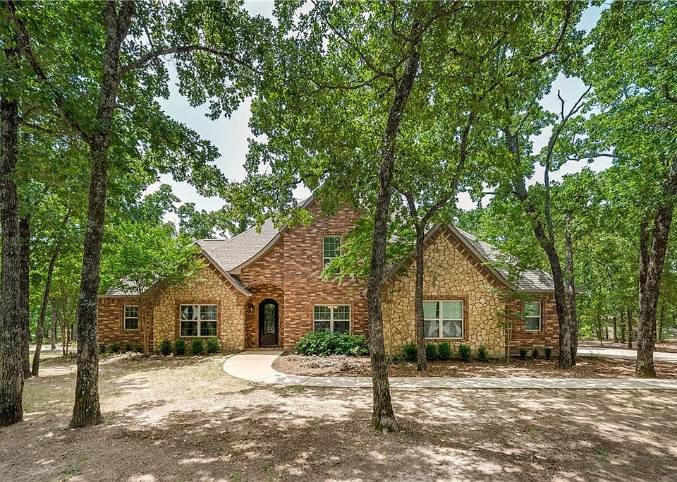 1st image of 1220 Cedar Oaks Trl