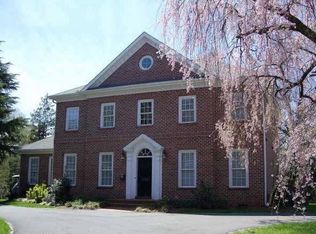 1600 Reynolda Rd, Winston Salem, NC 27104