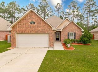 224 Trenton Dr, Mandeville, LA 70471