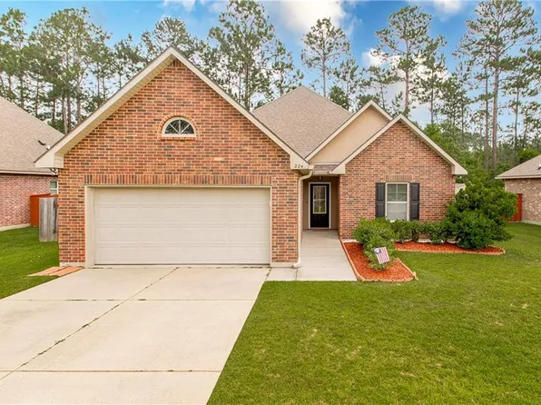 224 Trenton Dr, Mandeville, LA 70471