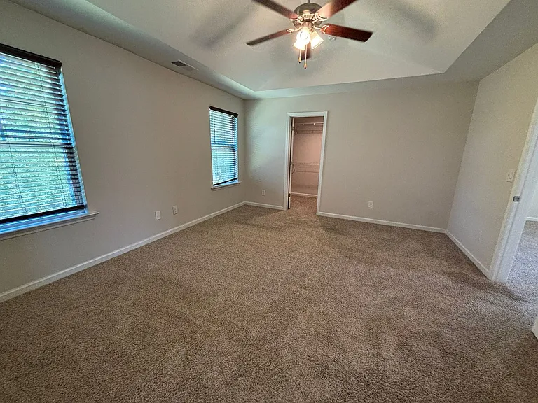 377 Baymont Dr — Photo 27