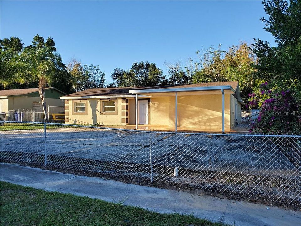 1st image of 1323 Robert King High Dr