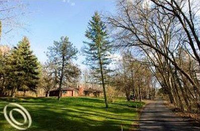 3rd image of 3632 W Huron River Dr