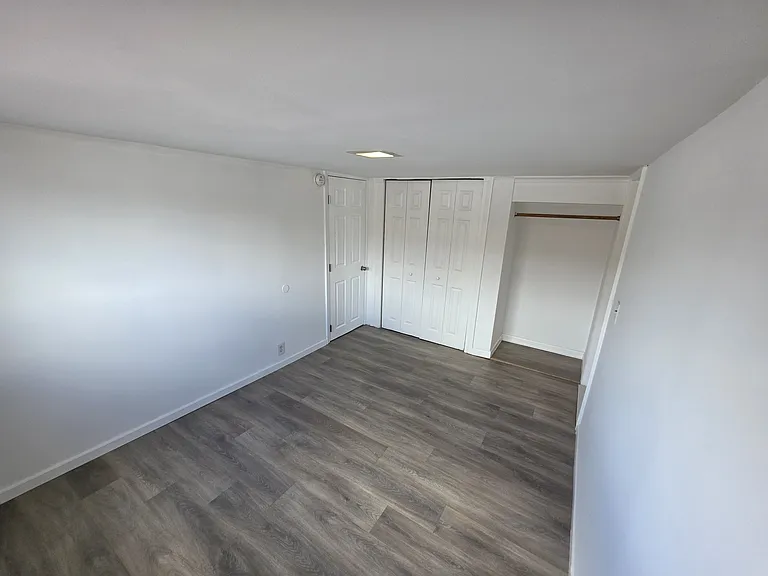 127 W 29th St #3 — Photo 8
