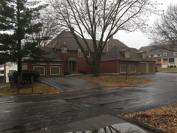 Entire Town Home