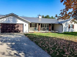 12390 Cleo Dr, Orient, OH 43146