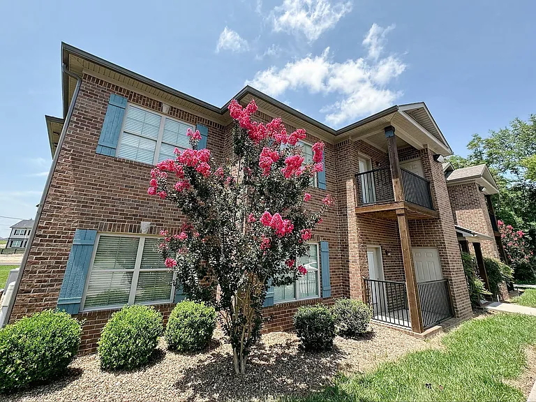 Laurel Ridge — Photo 40
