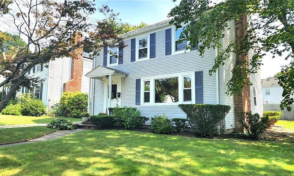 1st image of 12 Dartmouth Ave