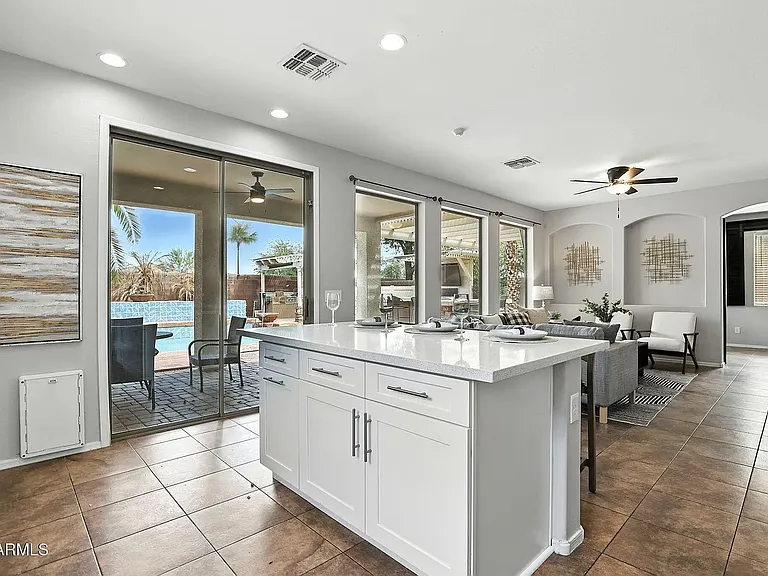 3692 E Morning Star Ln — Photo 23
