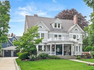 5 Stratford Rd, Winchester, MA 01890