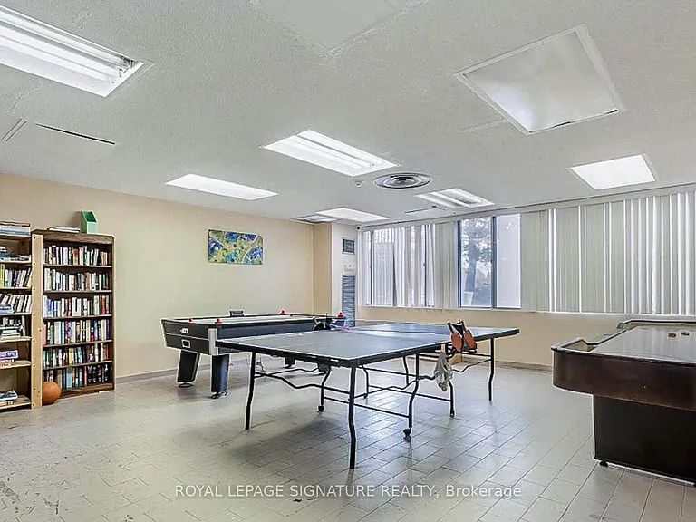 1580 Mississauga Valley Blvd #906 — Photo 20