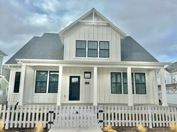 6992 W Granbury Dr, South Jordan, UT 84009