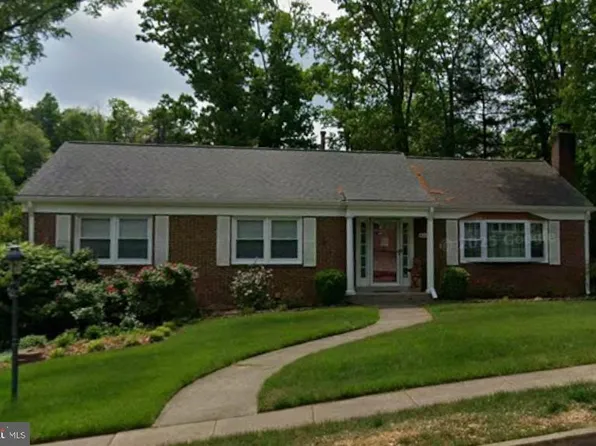 4213 Wilton Woods Ln, Alexandria, VA 22310