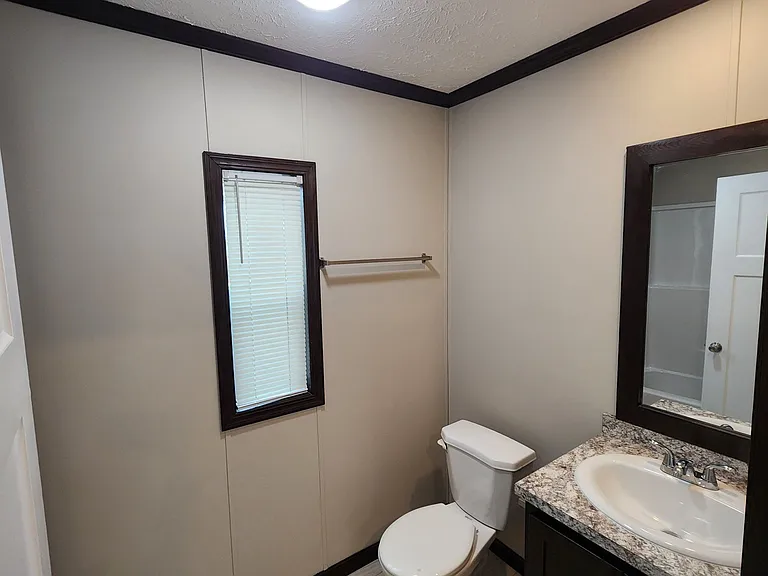 Belle Villa Lake — Photo 26