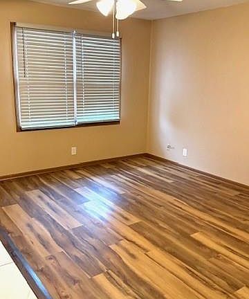 2nd image of 213 N Ryans Way