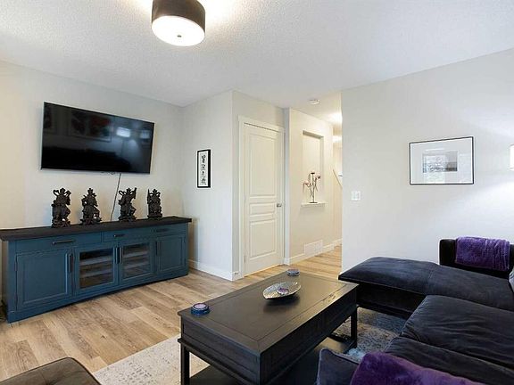 5th image of 2445 E Kingsland Rd SE #1907