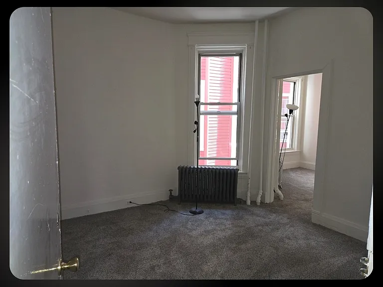 39 E Division St #3B — Photo 7