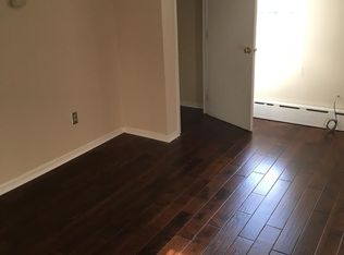131 N Mole St #2, Philadelphia, PA 19102