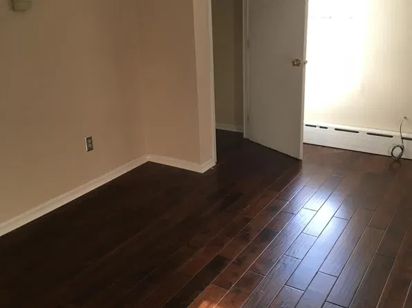 131 N Mole St, Philadelphia, PA