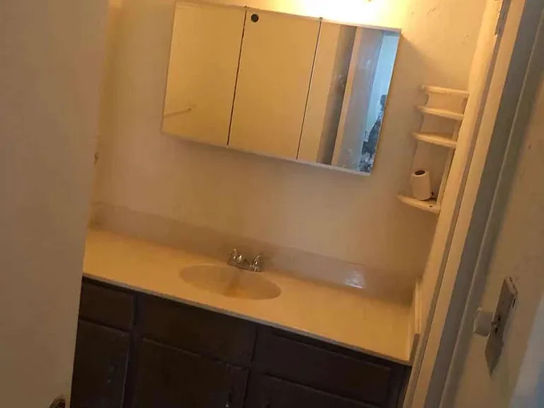 9009 Richmond Ave — Photo 10