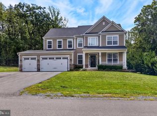 99 Black Hawk Dr, Stafford, VA 22554